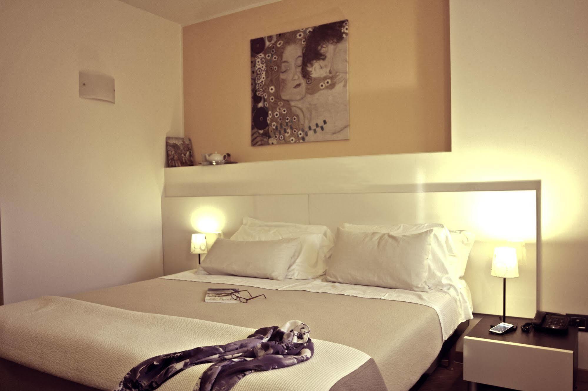 Hotel Marco Polo à Vittorio Veneto Extérieur photo